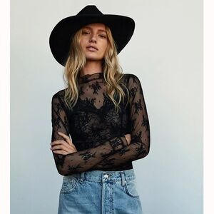 Free people Lady Lux Layering Top size medium